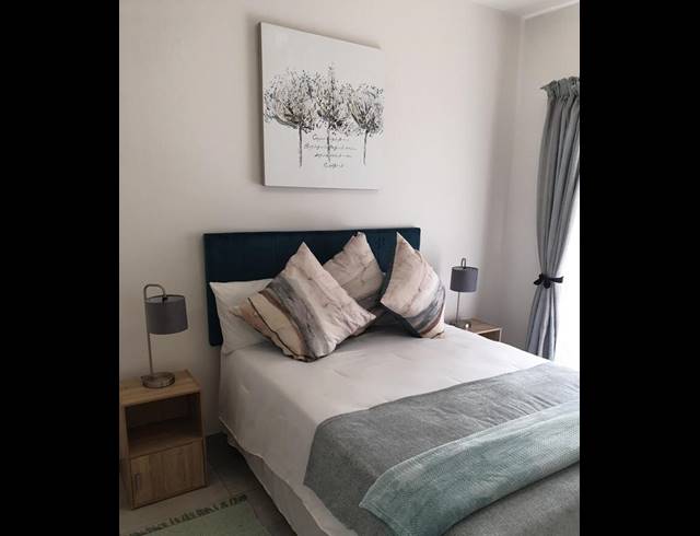 2 BEDROOM APARTMENT FOR SALE IN LYNNWOOD